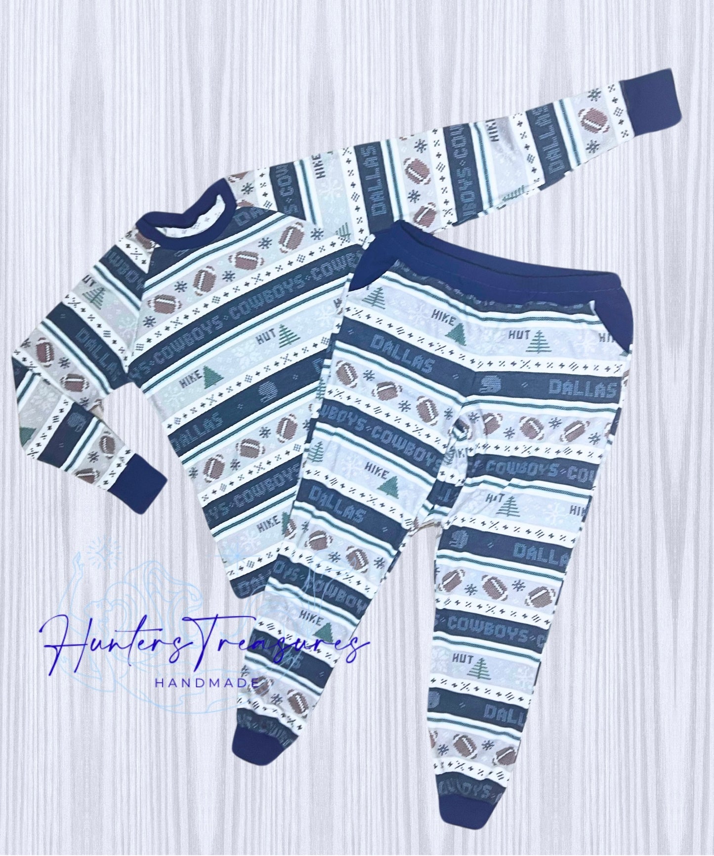 MATCHING FAMILY PAJAMAS