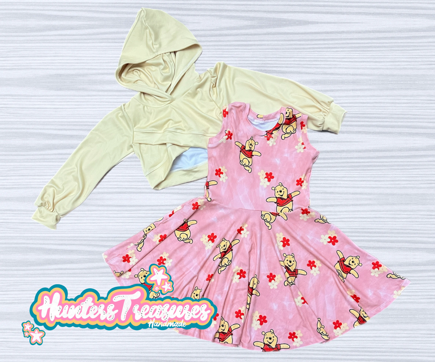 Tweety’s Cropped Pullover