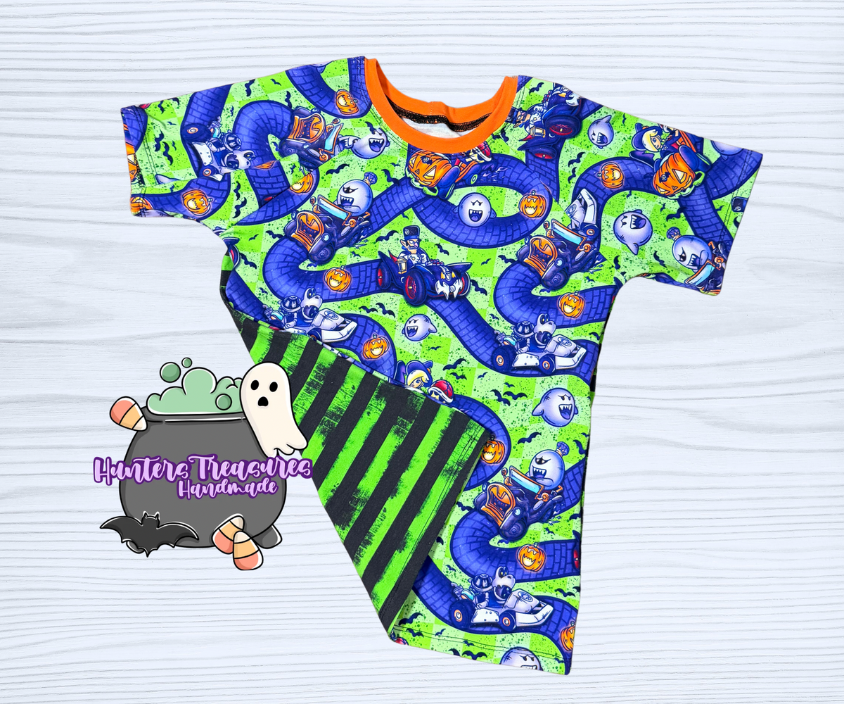 Kids 6 Raglan in Haunted Kart Green